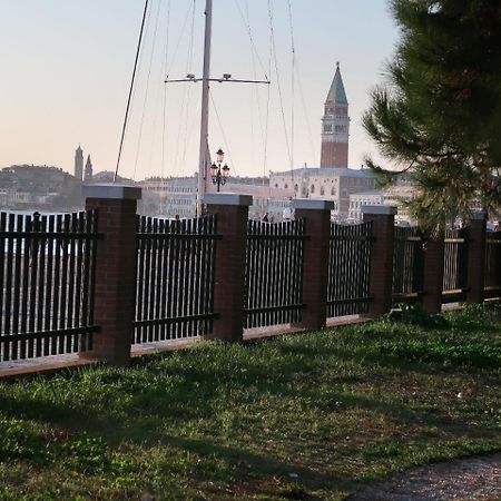 Casa Giardini Hotel Венеция Екстериор снимка